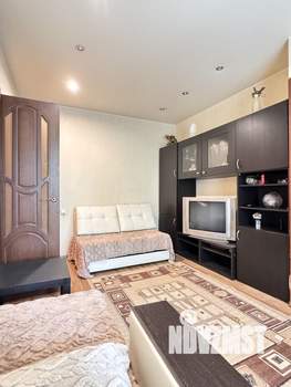 2-к квартира, вторичка, 62м2, 1/5 этаж