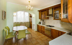 2-к квартира, вторичка, 77м2, 4/10 этаж