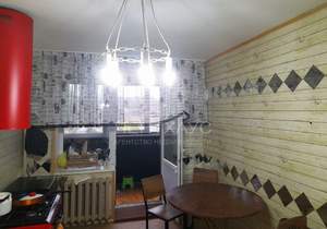 2-к квартира, вторичка, 58м2, 3/10 этаж