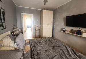 3-к квартира, вторичка, 70м2, 2/9 этаж