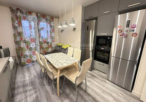 3-к квартира, вторичка, 98м2, 10/12 этаж