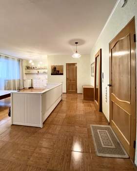 Студия квартира, вторичка, 49м2, 4/10 этаж