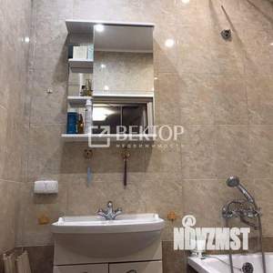 1-к квартира, вторичка, 42м2, 8/17 этаж