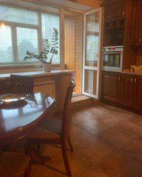 4-к квартира, вторичка, 115м2, 2/6 этаж