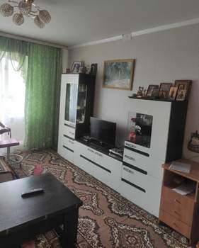 2-к квартира, вторичка, 65м2, 1/10 этаж