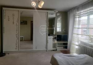 3-к квартира, вторичка, 57м2, 9/9 этаж