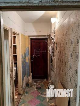 2-к квартира, вторичка, 42м2, 1/5 этаж