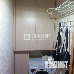 3-к квартира, вторичка, 63м2, 8/9 этаж