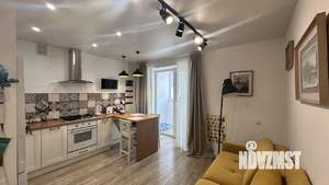 2-к квартира, вторичка, 64м2, 1/9 этаж