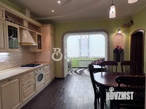 3-к квартира, вторичка, 113м2, 2/5 этаж