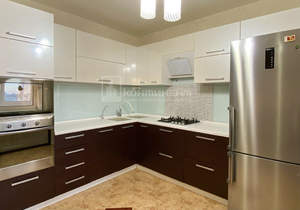 4-к квартира, вторичка, 74м2, 8/9 этаж