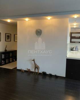 2-к квартира, вторичка, 68м2, 2/10 этаж