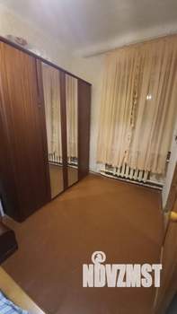 2-к квартира, вторичка, 54м2, 1/1 этаж