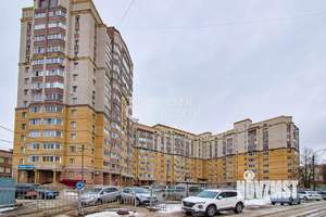 2-к квартира, вторичка, 62м2, 2/14 этаж