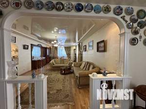 4-к квартира, вторичка, 157м2, 2/10 этаж