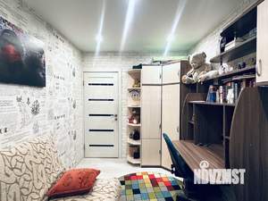 2-к квартира, вторичка, 42м2, 1/5 этаж