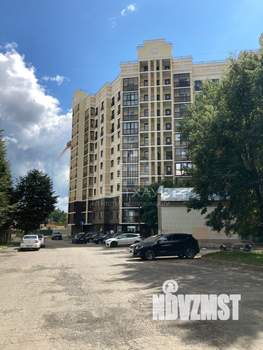 3-к квартира, вторичка, 105м2, 1/10 этаж