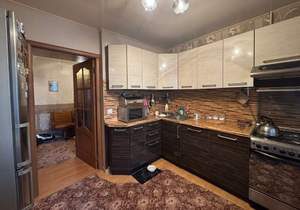 3-к квартира, вторичка, 66м2, 1/5 этаж