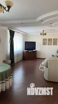 3-к квартира, вторичка, 106м2, 4/5 этаж