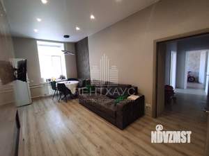 5-к квартира, вторичка, 102м2, 3/3 этаж