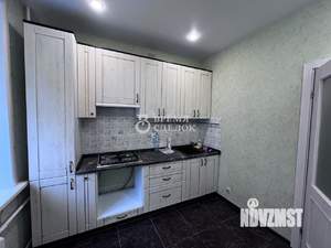 2-к квартира, вторичка, 60м2, 1/2 этаж