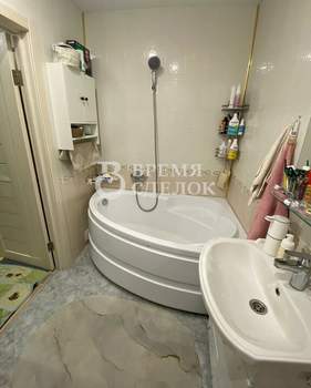 1-к квартира, вторичка, 43м2, 8/18 этаж