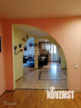 4-к квартира, сданный дом, 131м2, 1/10 этаж