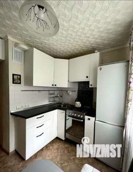 2-к квартира, вторичка, 43м2, 1/5 этаж