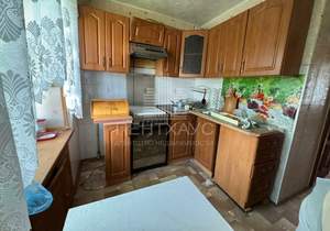 3-к квартира, вторичка, 61м2, 5/5 этаж