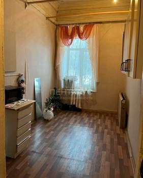 4-к квартира, вторичка, 109м2, 2/3 этаж