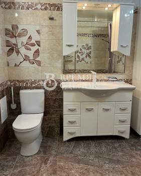 2-к квартира, вторичка, 63м2, 8/11 этаж