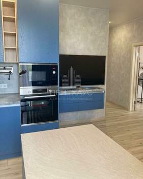 3-к квартира, вторичка, 140м2, 5/6 этаж