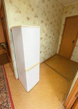 2-к квартира, вторичка, 54м2, 1/9 этаж