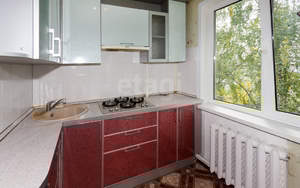2-к квартира, вторичка, 42м2, 5/5 этаж