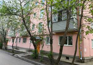 2-к квартира, вторичка, 40м2, 1/4 этаж