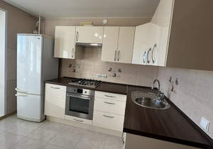 2-к квартира, вторичка, 62м2, 9/11 этаж