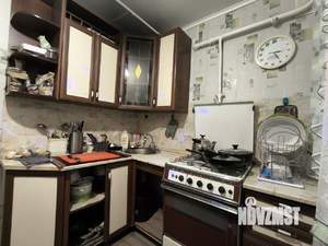 2-к квартира, вторичка, 40м2, 1/4 этаж