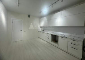 1-к квартира, вторичка, 42м2, 2/17 этаж