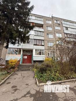 2-к квартира, вторичка, 52м2, 1/5 этаж