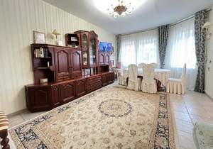4-к квартира, вторичка, 128м2, 2/3 этаж