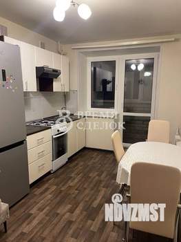 1-к квартира, вторичка, 38м2, 1/10 этаж