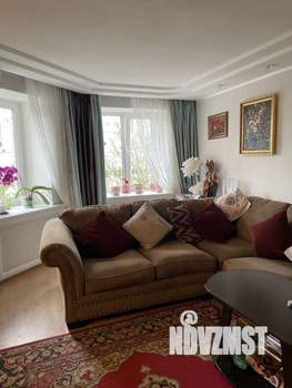 3-к квартира, вторичка, 103м2, 4/10 этаж