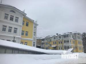 2-к квартира, вторичка, 101м2, 1/3 этаж