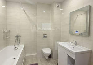 2-к квартира, вторичка, 60м2, 5/5 этаж