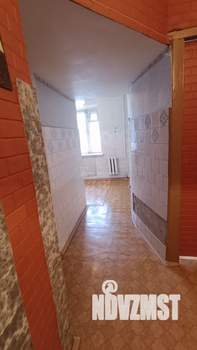 4-к квартира, вторичка, 61м2, 3/5 этаж