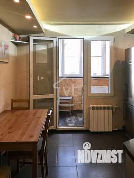 2-к квартира, вторичка, 53м2, 1/5 этаж