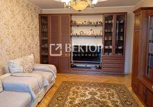3-к квартира, вторичка, 80м2, 5/5 этаж