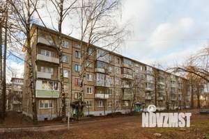 3-к квартира, вторичка, 58м2, 1/5 этаж