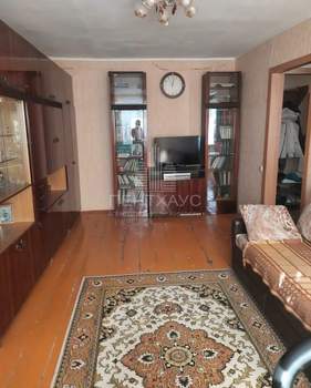 2-к квартира, вторичка, 43м2, 1/5 этаж