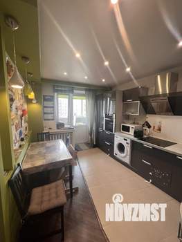 2-к квартира, вторичка, 61м2, 10/14 этаж